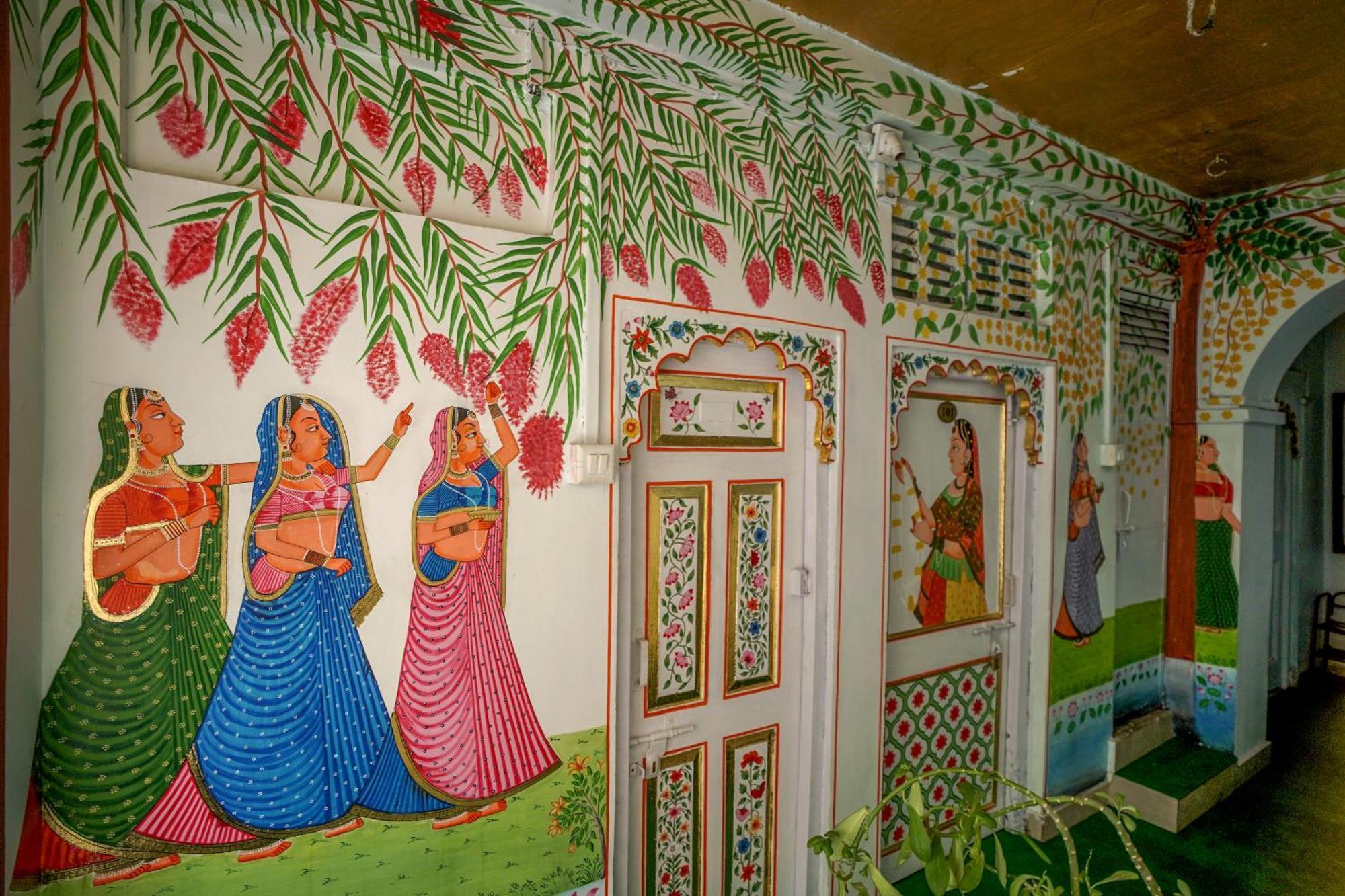 Island Tower Guest House Udaipur Exterior photo