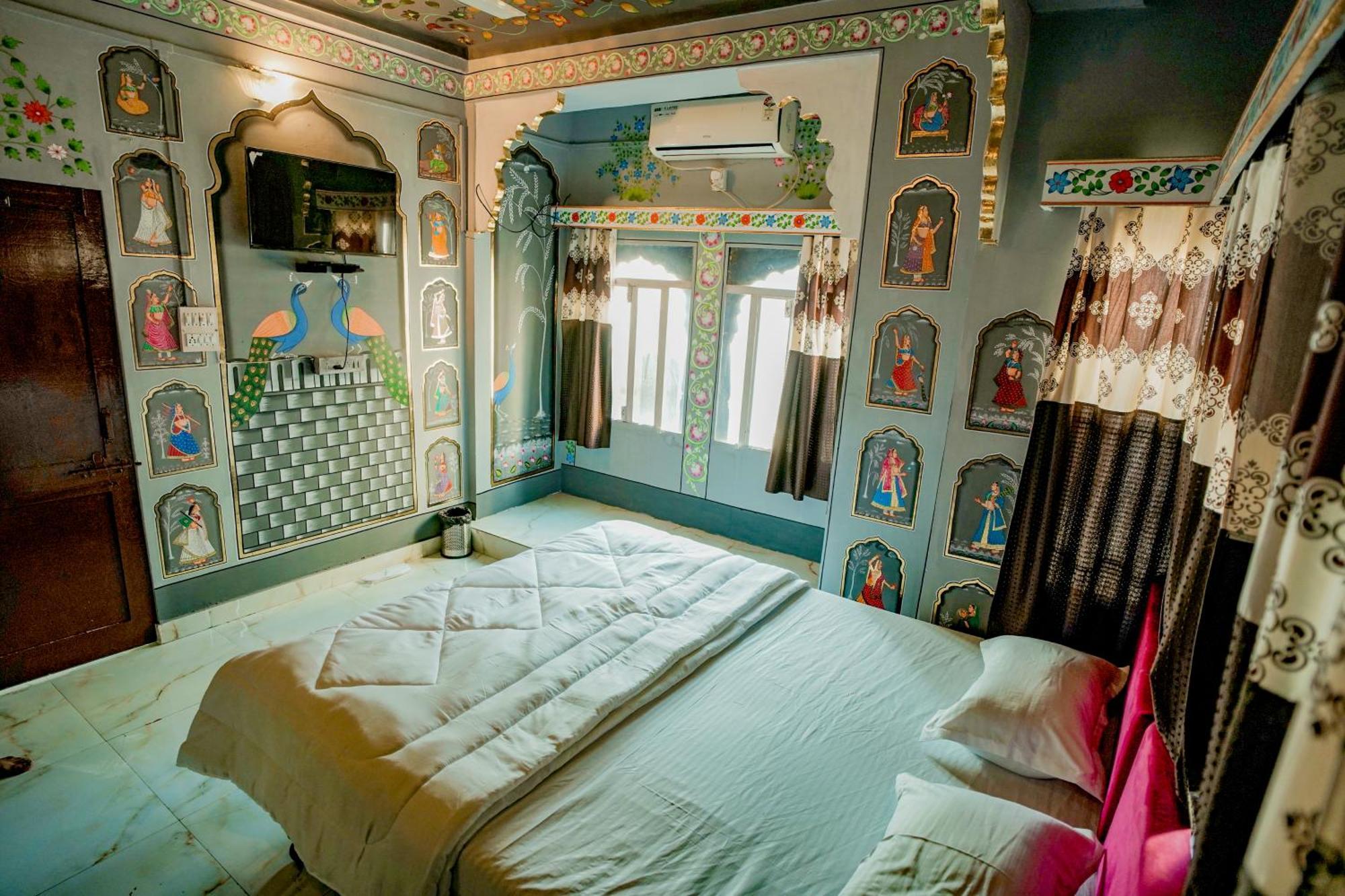 Island Tower Guest House Udaipur Exterior photo