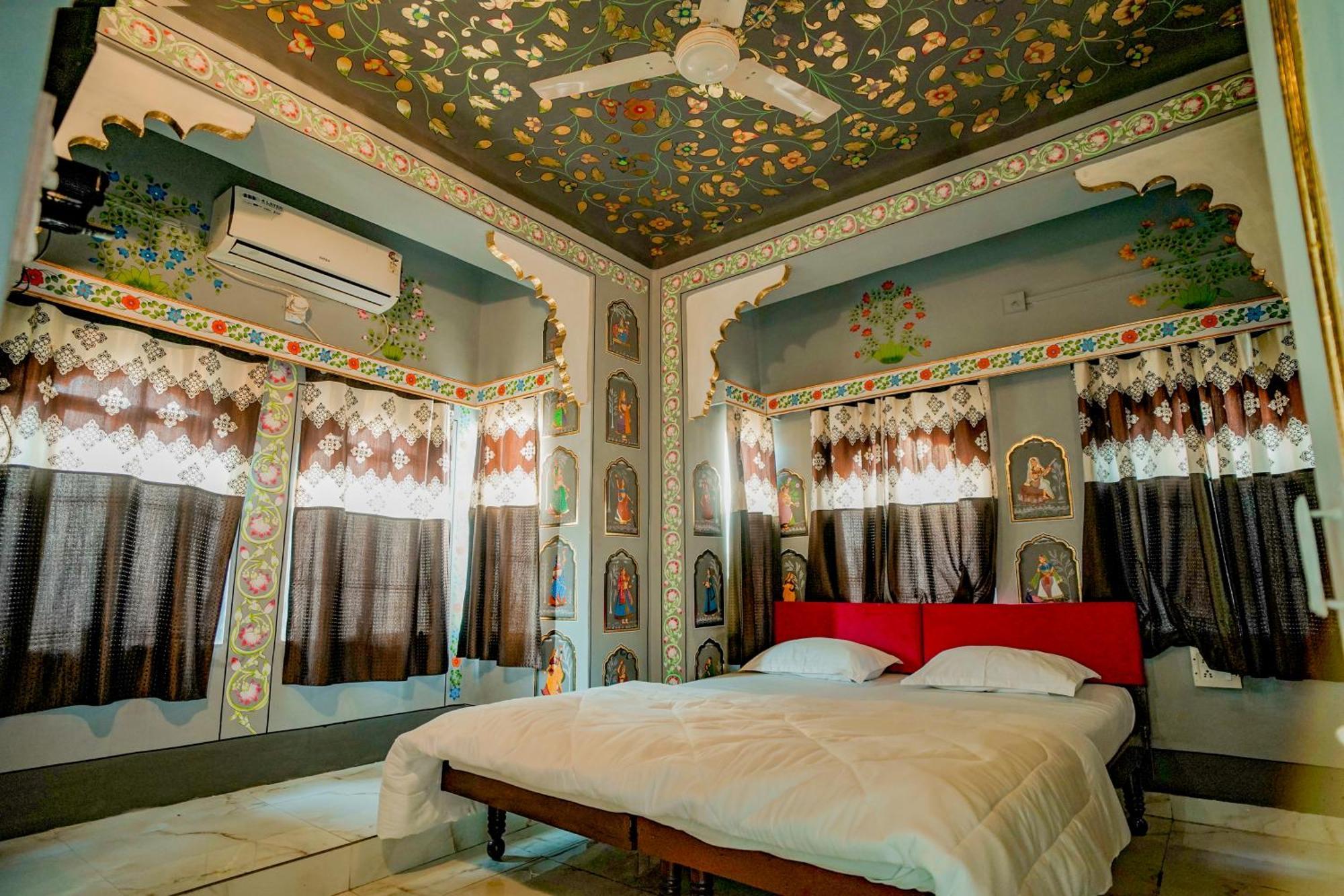 Island Tower Guest House Udaipur Exterior photo