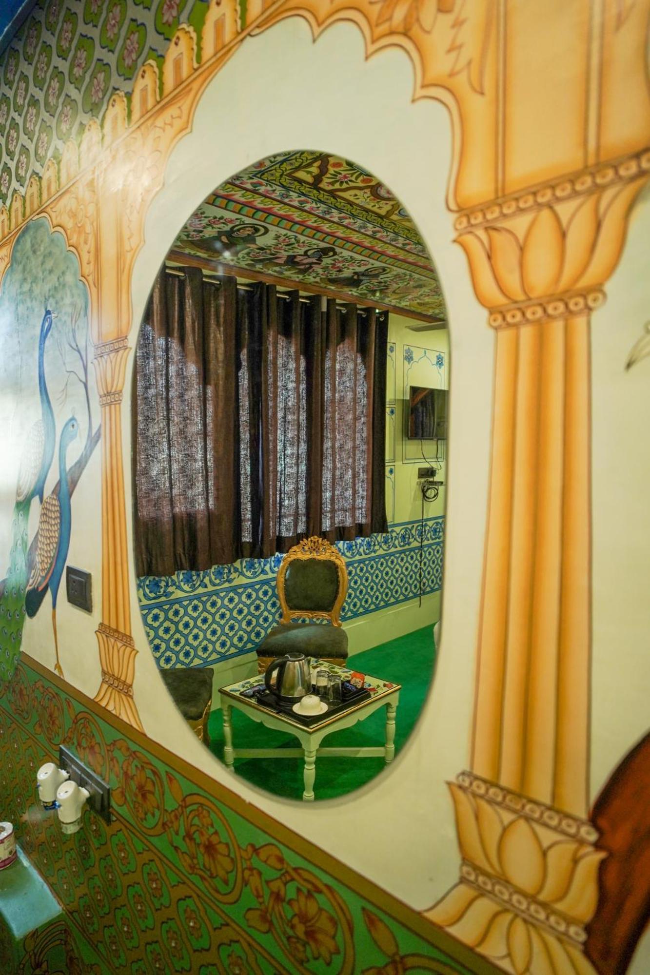 Island Tower Guest House Udaipur Exterior photo